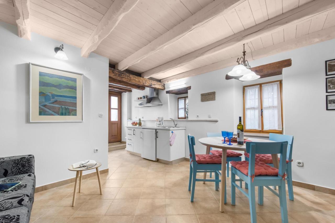 Picturesque Apartment San Rocco 1 Pican Luaran gambar