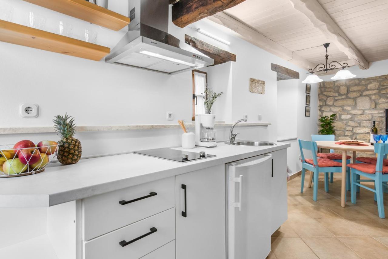 Picturesque Apartment San Rocco 1 Pican Luaran gambar