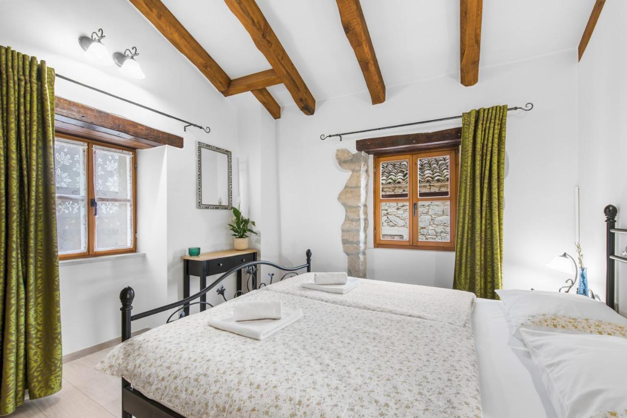 Picturesque Apartment San Rocco 1 Pican Luaran gambar