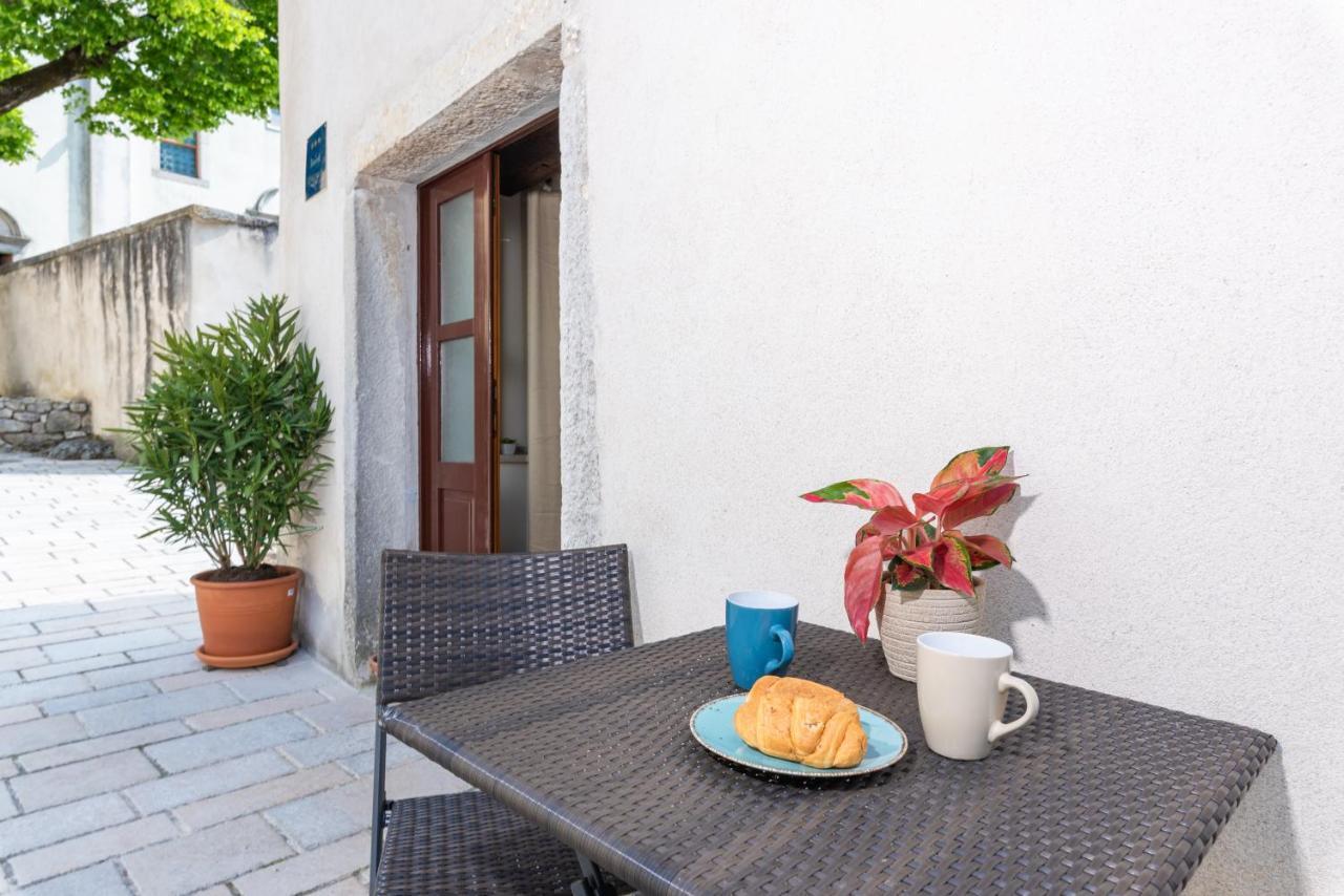 Picturesque Apartment San Rocco 1 Pican Luaran gambar