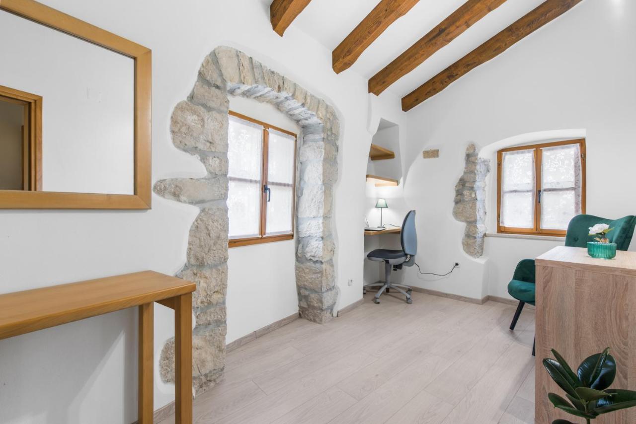 Picturesque Apartment San Rocco 1 Pican Luaran gambar